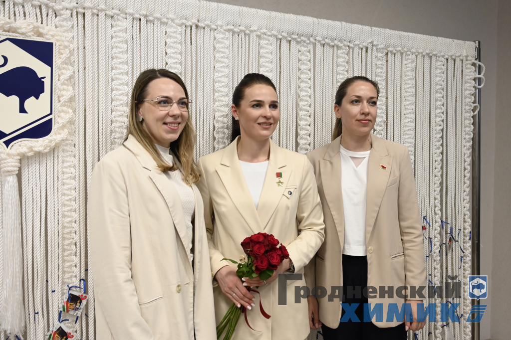 Герой Беларуси Марина Василевская впосетила ОАО Гродно Азот_33.JPG